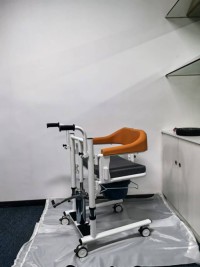 Hydraulic Patient Lift Transfer Chair for Home Eldly care products, Portable Transfer Nursing Chair Lifter